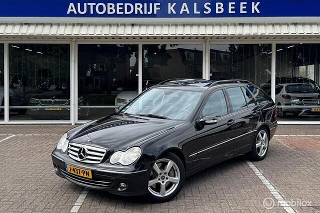 Zwart Gebruikt 2005 Mercedes C280 Classic Stationwagen | € 6.499 - Afbeelding 1/4