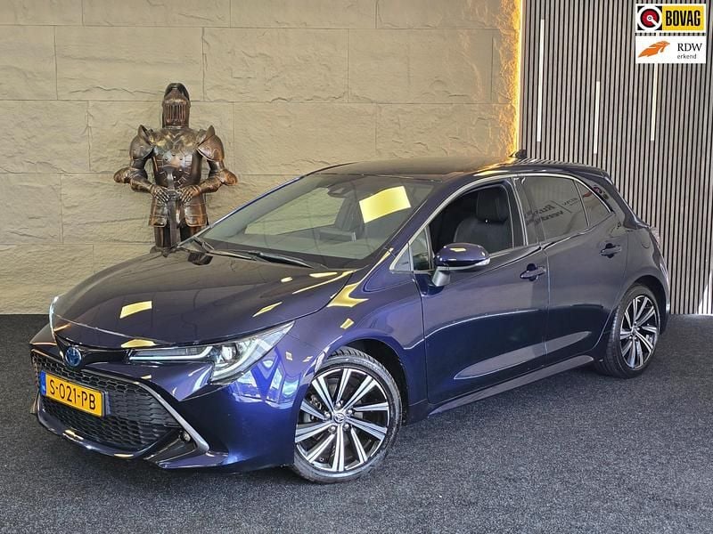 Blauw Gebruikt 2023 Toyota Corolla Hatchback | € 24.999 (Eerlijke prijs) - Afbeelding 1/4