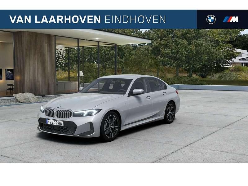 Grijs Nieuw 2025 BMW 320 M Sport Sedan | € 67.198 - Afbeelding 1/4