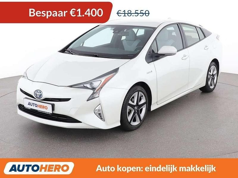 Wit Occasion 2019 Toyota Prius Lounge Hatchback | € 17.349 (Eerlijke prijs) - Afbeelding 1/3