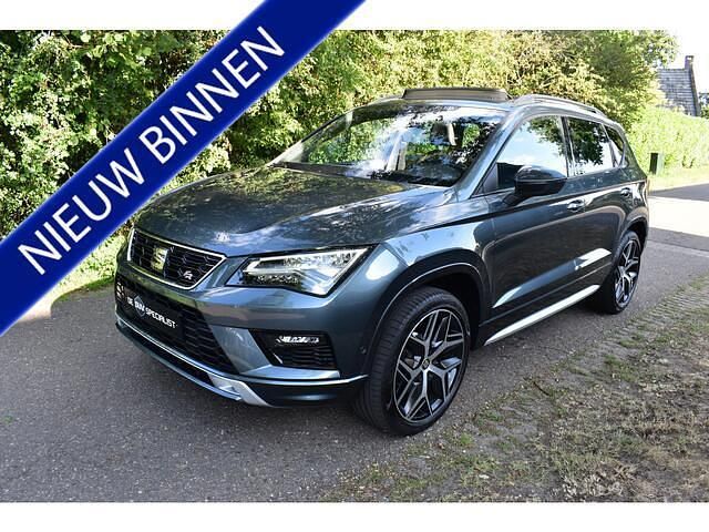 Grijs Gebruikt 2018 Seat Ateca 4Drive SUV | € 26.980 (Eerlijke prijs) - Afbeelding 1/4