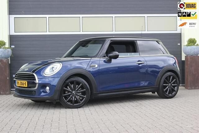 Blauw Gebruikt 2017 Mini John Cooper Works Business Hatchback | € 12.400 (Goede deal) - Afbeelding 1/4
