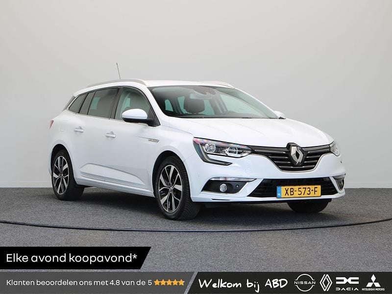 Wit Gebruikt 2018 Renault Mégane GrandTour Bose Edition Stationwagen | € 15.940 (Eerlijke prijs) - Afbeelding 1/3