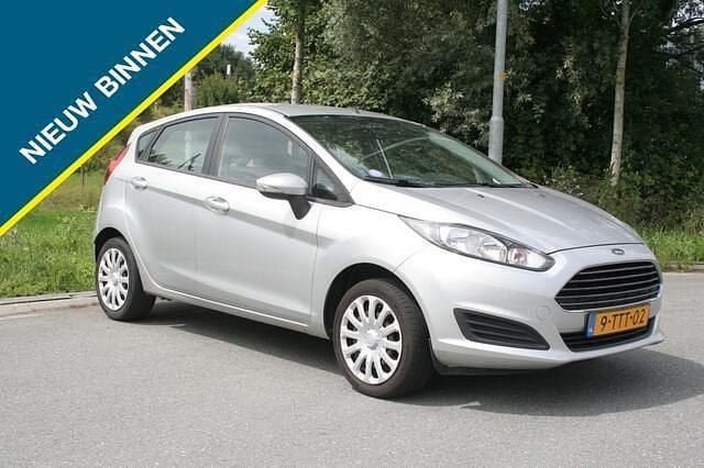 Grijs Gebruikt 2014 Ford Fiesta Style Hatchback | € 3.950 (Goede deal) - Afbeelding 1/4