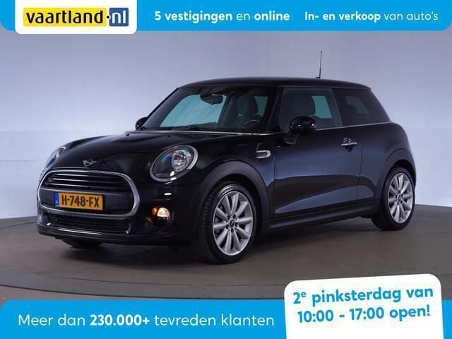 Zwart Gebruikt 2020 Mini ONE Chili Hatchback | € 16.445 (Eerlijke prijs) - Afbeelding 1/3
