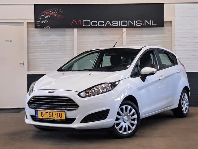 Wit Gebruikt 2014 Ford Fiesta Style Hatchback | € 5.495 (Goede deal) - Afbeelding 1/4