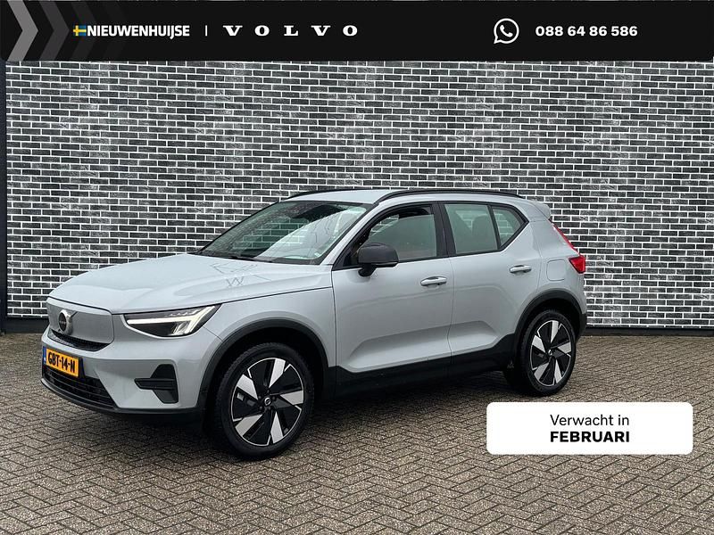 Grijs Occasion 2024 Volvo EX40 Single Motor SUV | € 35.894 (Eerlijke prijs) - Afbeelding 1/4