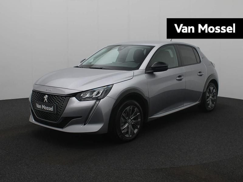 Grijs Gebruikt 2022 Peugeot e-208 Active Hatchback | € 18.440 (Eerlijke prijs) - Afbeelding 1/4