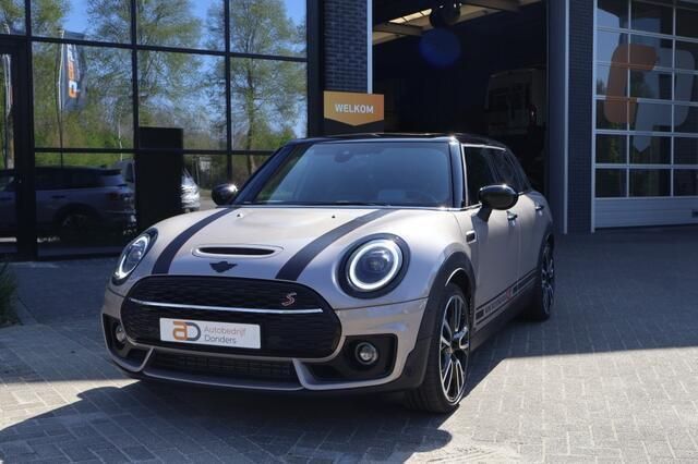 Grijs Gebruikt 2022 Mini Clubman Stationwagen | € 33.950 - Afbeelding 1/4