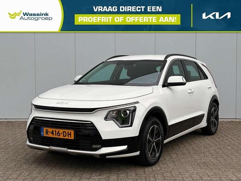 Clear white Gebruikt 2022 Kia Niro SUV | € 28.900 (Eerlijke prijs) - Afbeelding 1/4