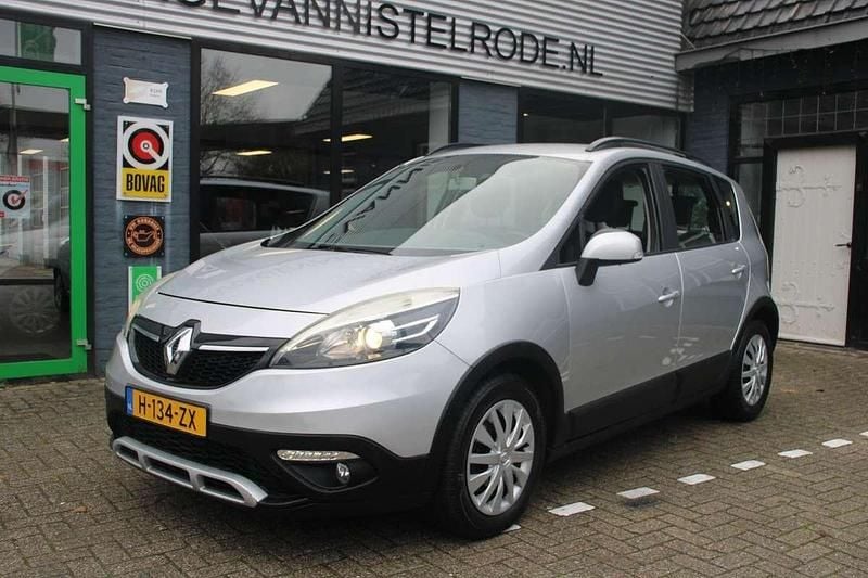 Grijs Gebruikt 2014 Renault Scénic III Expression MPV | € 5.950 (Eerlijke prijs) - Afbeelding 1/4