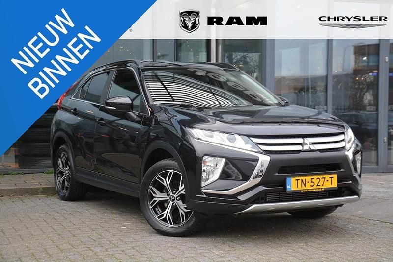 Zwart Gebruikt 2018 Mitsubishi Eclipse Cross SUV | € 18.195 (Eerlijke prijs) - Afbeelding 1/4