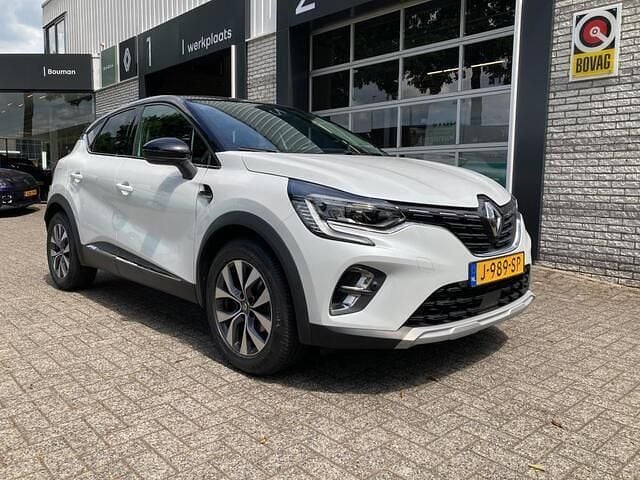 Wit Gebruikt 2020 Renault Captur Intens SUV | € 16.950 (Eerlijke prijs) - Afbeelding 1/4