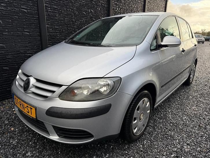 Gebruikt 2005 VW Golf Plus Cross Comfortline MPV | € 1.850 (Eerlijke prijs) - Afbeelding 1/4