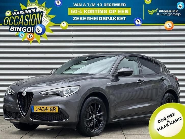 Grijs Gebruikt 2020 Alfa Romeo Stelvio Super SUV | € 36.915 (Goede deal) - Afbeelding 1/4