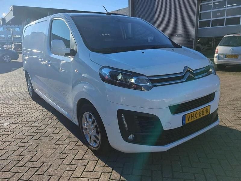 Wit Occasion 2020 Citroën Jumpy MPV | € 17.940 (Goede deal) - Afbeelding 1/4