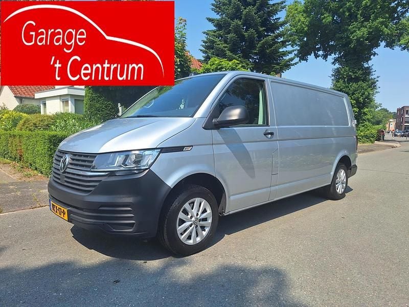 Grijs Gebruikt 2021 VW T6.1 Van | € 15.999 (Goede deal) - Afbeelding 1/4