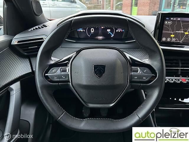Occasion Peugeot 2008 Allure 101 PK (74 kW) 2024 Rood SUV