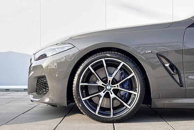 Occasion BMW M850 Comfort Edition 530 PK (389 kW) 2019 Grijs (metallic) Coupé