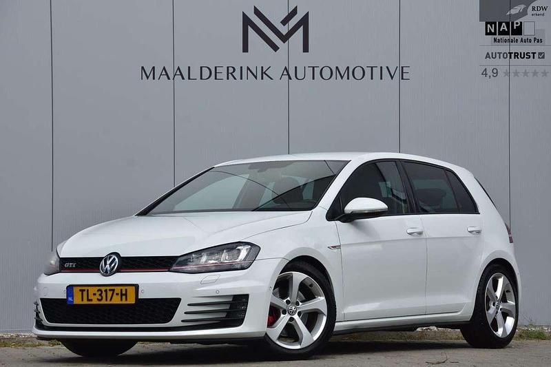 Wit Gebruikt 2014 VW Golf VII GTI Hatchback | € 14.990 (Eerlijke prijs) - Afbeelding 1/4