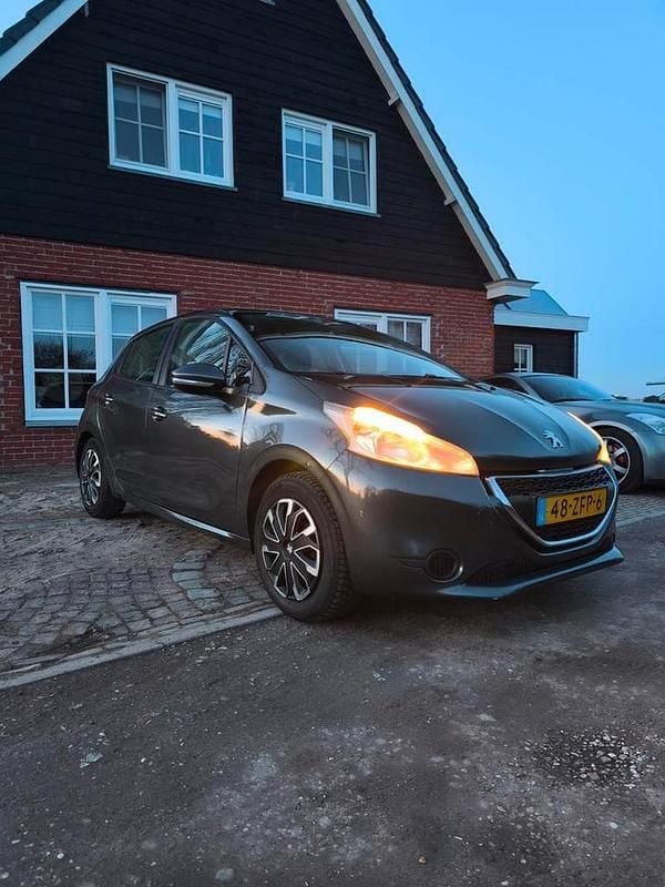 Occasion Peugeot 208 81 PK (59 kW) 2012 Hatchback