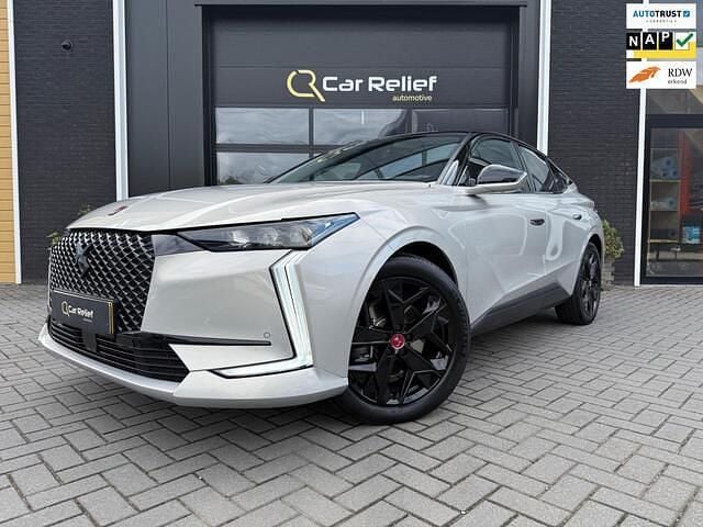 Grijs, metallic lak Gebruikt 2023 DS Automobiles DS4 Performance Hatchback | € 31.950 (Eerlijke prijs) - Afbeelding 1/4