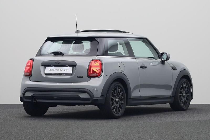 Occasion Mini ONE Business 102 PK (75 kW) 2022 Grijs Hatchback