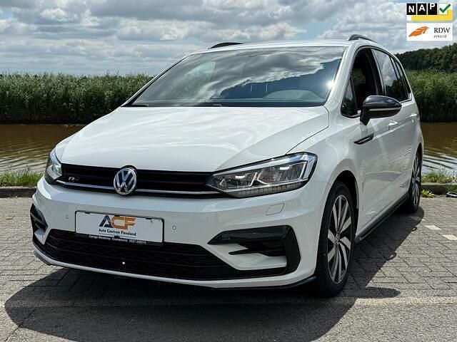 Wit Gebruikt 2019 VW Touran Highline MPV | € 26.695 (Iets duurder) - Afbeelding 1/4