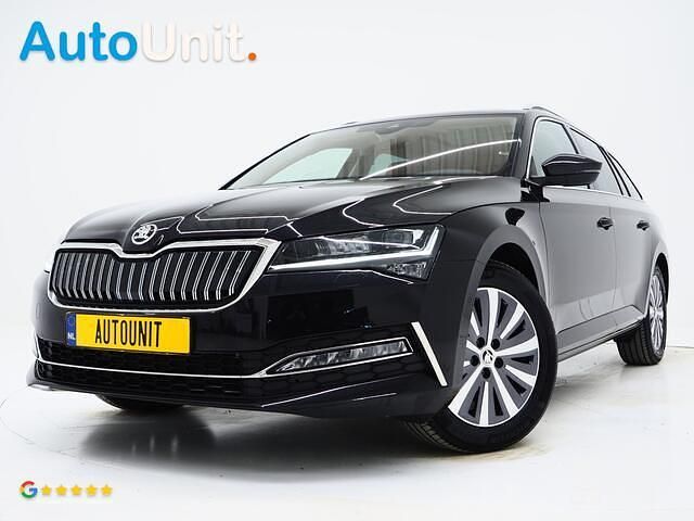 Zwart Occasion 2022 Skoda Superb Style Stationwagen | € 29.840 (Eerlijke prijs) - Afbeelding 1/4