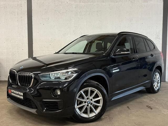 Zwart Gebruikt 2019 BMW X1 SUV | € 16.950 (Super prijs) - Afbeelding 1/4