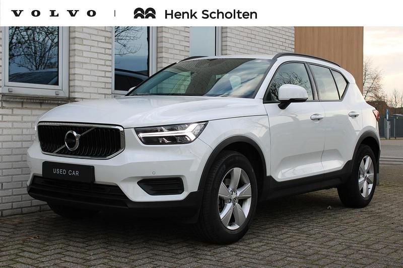 Wit Gebruikt 2020 Volvo XC40 Momentum SUV | € 24.950 (Super prijs) - Afbeelding 1/3