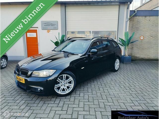 Zwart Gebruikt 2010 BMW 318 M Sport Stationwagen | € 5.950 (Iets duurder) - Afbeelding 1/4