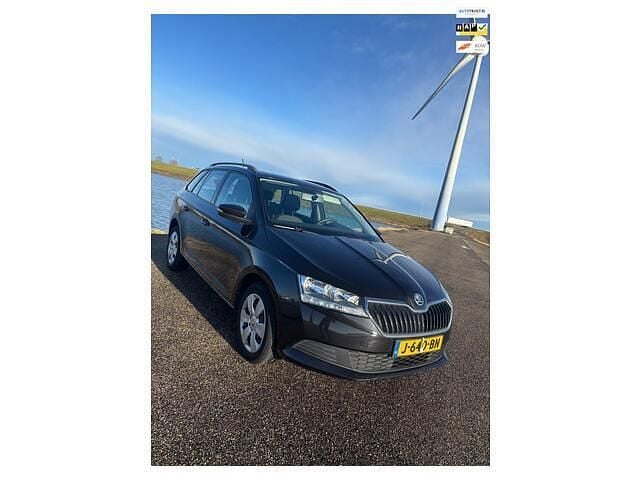 Zwart (metallic) Gebruikt 2020 Skoda Fabia Active Stationwagen | € 9.344 (Eerlijke prijs) - Afbeelding 1/4