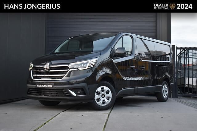 Noir midnight (zwart mica) Nieuw 2024 Renault Trafic Van | € 31.345 (Goede deal) - Afbeelding 1/4