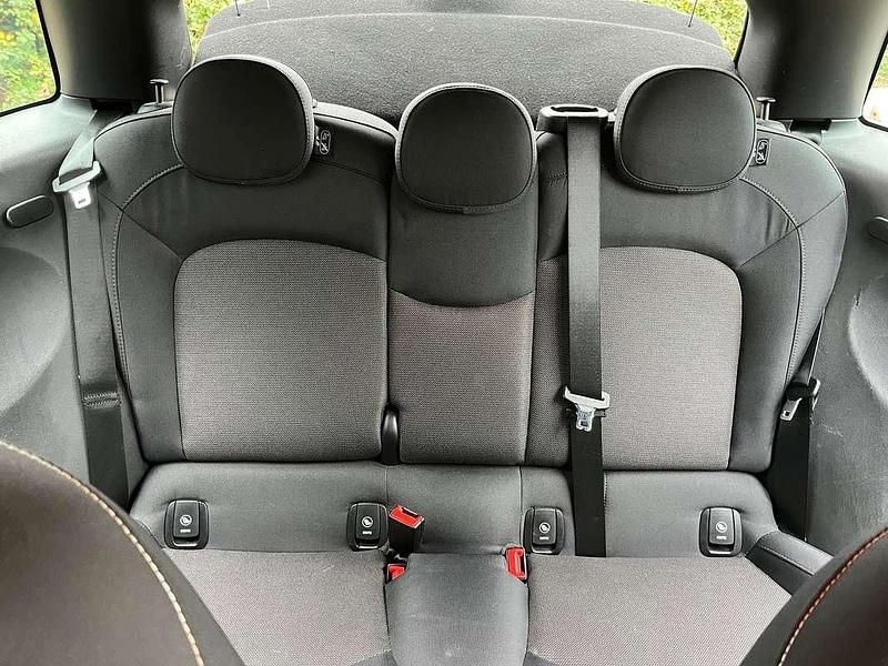 Occasion Mini Cooper 136 PK (100 kW) 2020 Grijs Hatchback