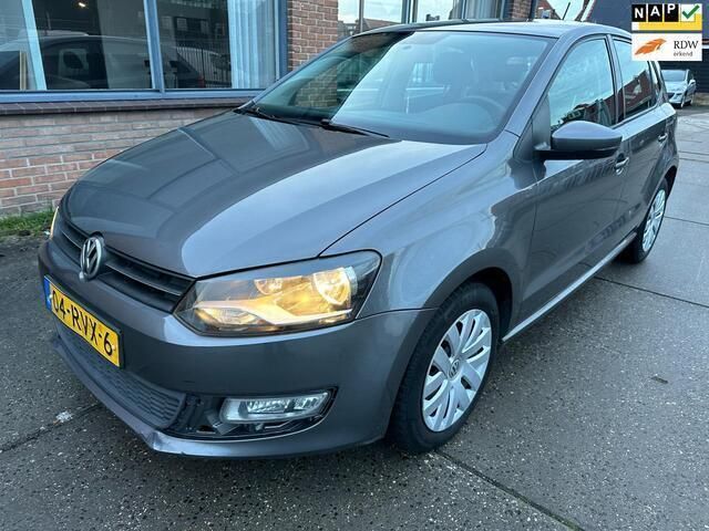 Grijs Gebruikt 2011 VW Polo S Hatchback | € 4.499 (Eerlijke prijs) - Afbeelding 1/4