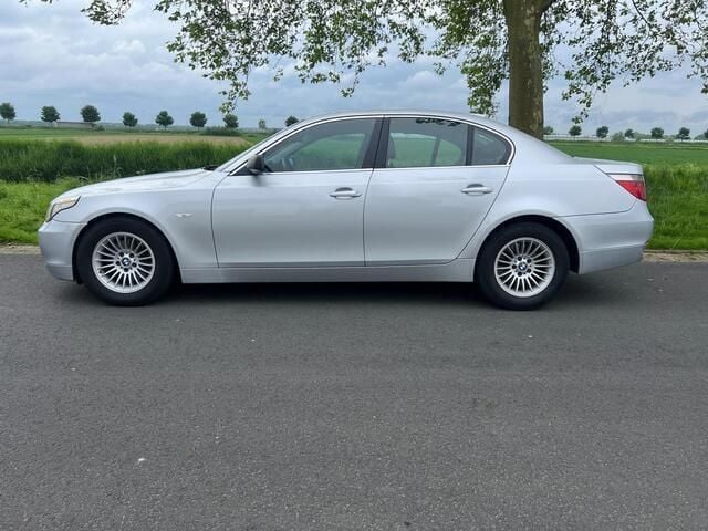 Occasion BMW 523 Executive 177 PK (130 kW) 2005 Grijs Sedan