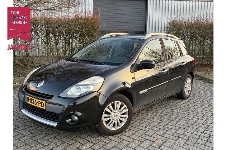 Occasion 2012 Renault Clio IV Collection Stationwagen | € 4.899 (Eerlijke prijs) - Afbeelding 1/4