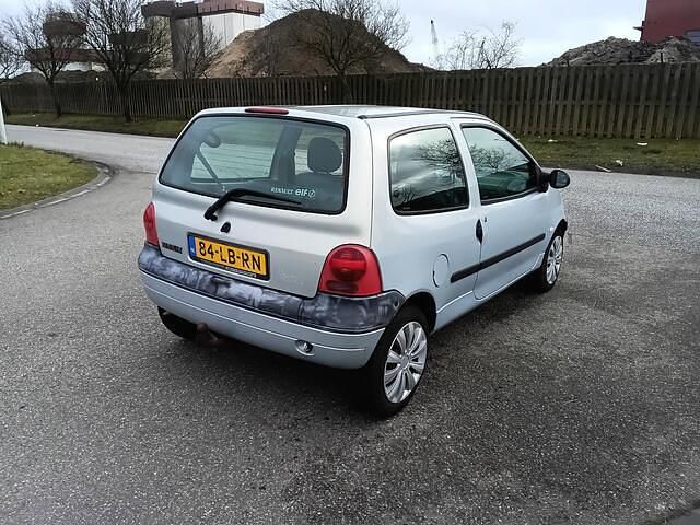 Occasion Renault Twingo Dynamique 58 PK (42 kW) 2002 Grijs Hatchback