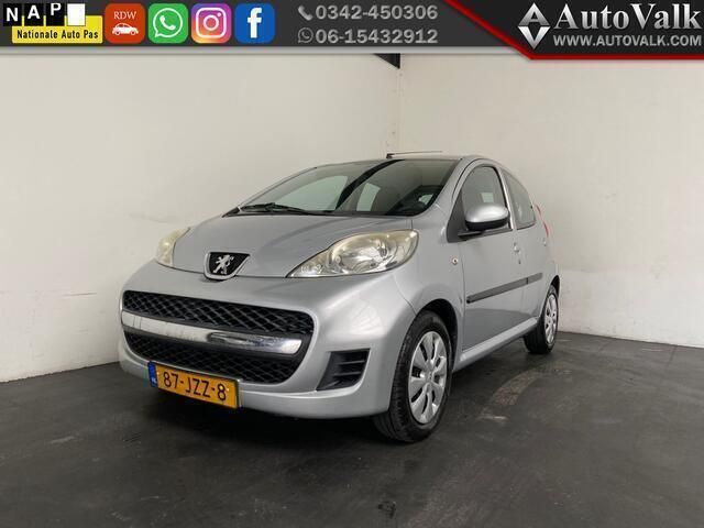 Grijs Gebruikt 2009 Peugeot 107 Hatchback | € 1.799 (Eerlijke prijs) - Afbeelding 1/4