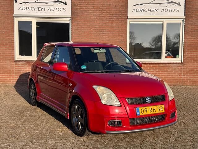Occasion Suzuki Swift GLS 93 PK (68 kW) 2005 Rood Hatchback