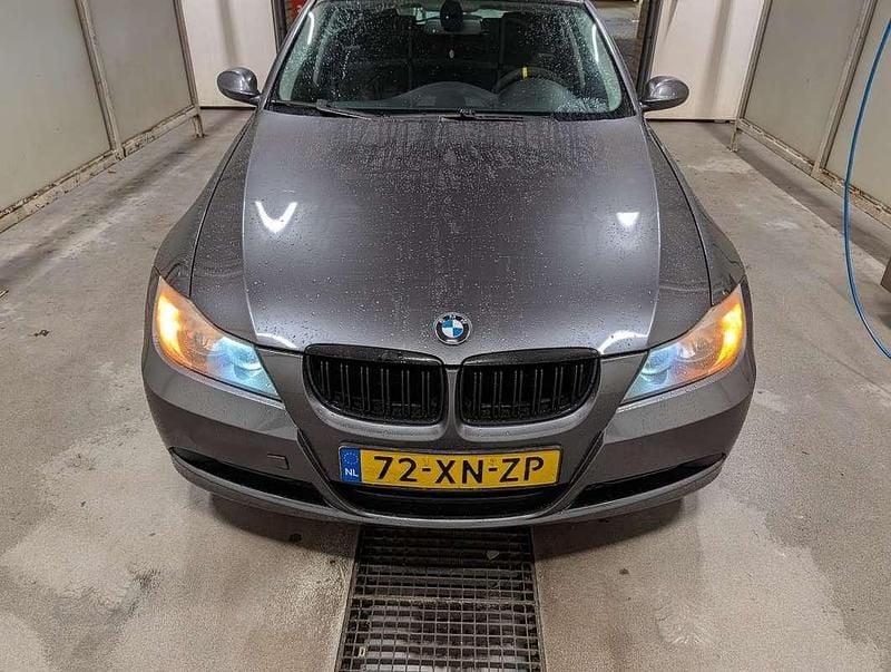 Occasion 2007 BMW 318 Stationwagen | € 2.500 (Goede deal) - Afbeelding 1/4