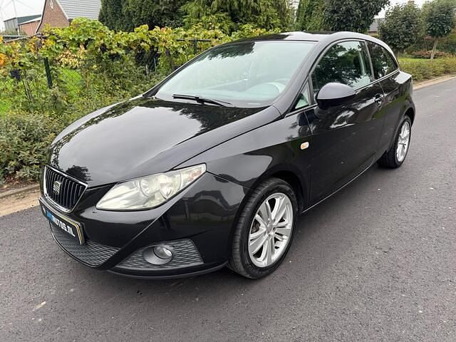 Zwart Gebruikt 2009 Seat Ibiza SC Hatchback | € 1.999 (Eerlijke prijs) - Afbeelding 1/4