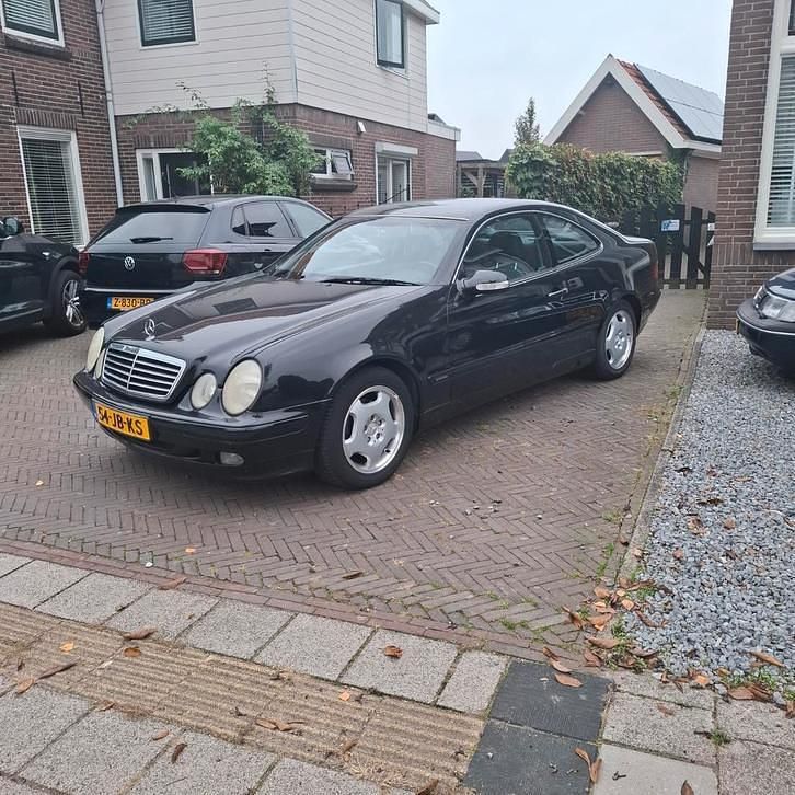 Occasion Mercedes CLK200 Elegance 163 PK (119 kW) 2002 Zwart Coupé