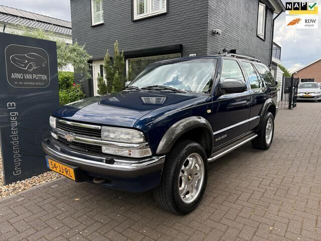 Blauw Gebruikt 2002 Chevrolet Blazer Stationwagen | € 5.900 - Afbeelding 1/4