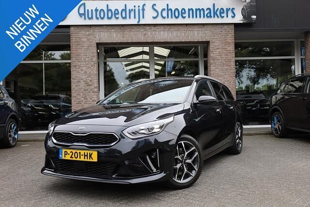 Zwart Gebruikt 2021 Kia Ceed Sportswagon Stationwagen | € 23.945 (Eerlijke prijs) - Afbeelding 1/4