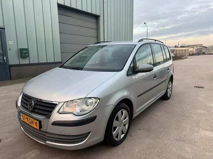 Occasion 2009 VW Touran MPV | € 1.650 (Super prijs) - Afbeelding 1/4