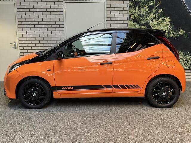Occasion Toyota Aygo X-cite 72 PK (52 kW) 2019 Oranje Hatchback