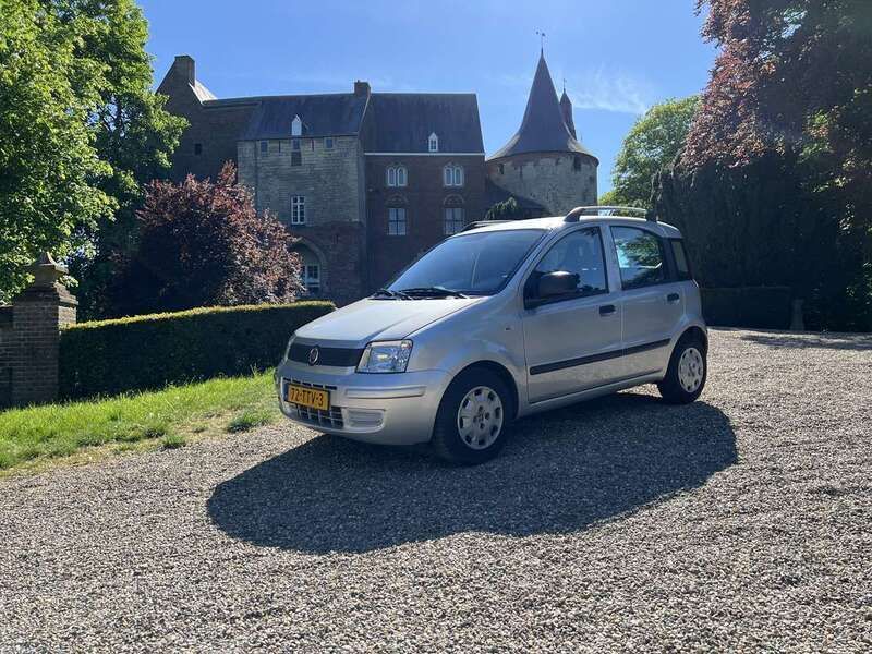 Grijs Gebruikt 2012 Fiat Panda Active Hatchback | € 3.250 (Eerlijke prijs) - Afbeelding 1/4