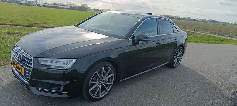 Zwart Gebruikt 2016 Audi A4 Sedan | € 25.750 (Iets duurder) - Afbeelding 1/4